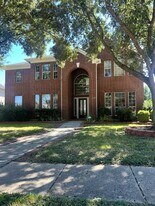 13407 Schumann Trail in Sugar Land, TX - Building Photo