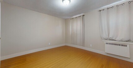 465 Arborway, Unit #13 in Boston, MA - Building Photo - Building Photo