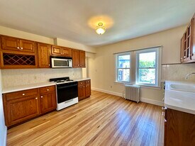 12 Pinehurst St, Unit 2 in Boston, MA - Building Photo