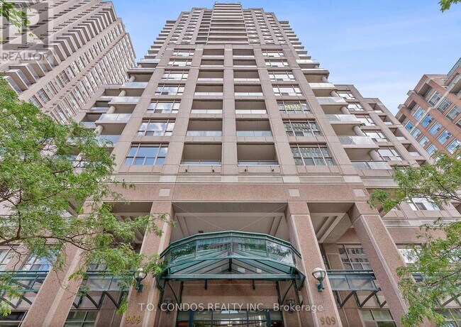 909 Bay St. in Toronto, ON - Building Photo - Building Photo
