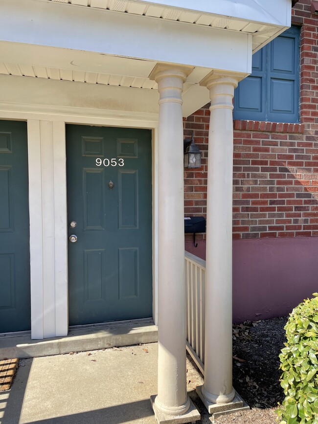 9053 Wrenwood Ln, Unit 9053 Wrenwood in St. Louis, MO - Building Photo - Building Photo