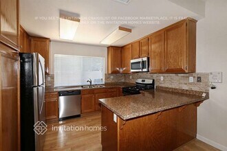 5537 Blue Sapphire Way in Elk Grove, CA - Building Photo - Building Photo