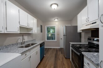 745 Arbor St NE in Concord, NC - Building Photo - Building Photo