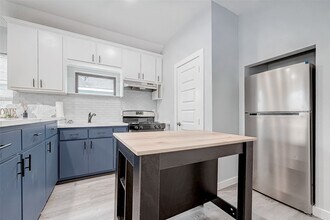 6725 Avenue K in Houston, TX - Foto de edificio - Building Photo