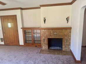1174 E Elizabeth St in Pasadena, CA - Building Photo - Building Photo