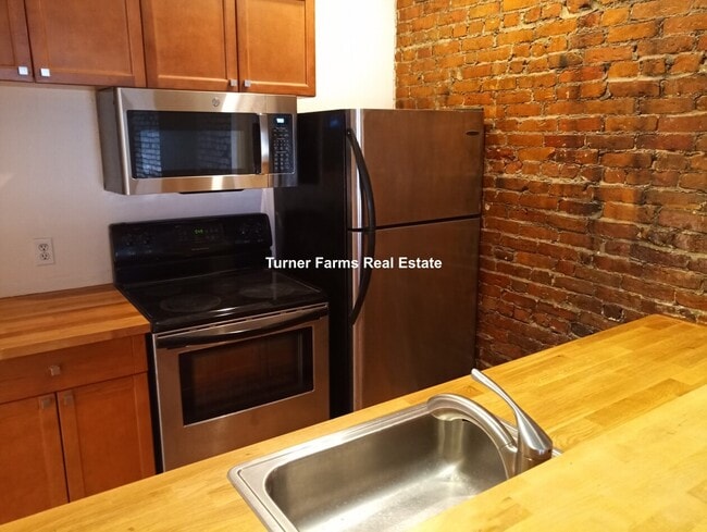 204 Northampton St, Unit 3