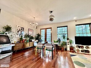 98 India St in Brooklyn, NY - Building Photo - Building Photo