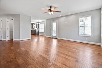 3442 Bradfield Dr in Clarksville, TN - Building Photo - Building Photo