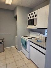 8710 SW 3rd St, Unit 201 in Pembroke Pines, FL - Building Photo - Building Photo