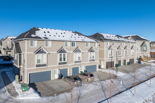 Southpoint by Vesta in Airdrie, AB - Building Photo - Building Photo