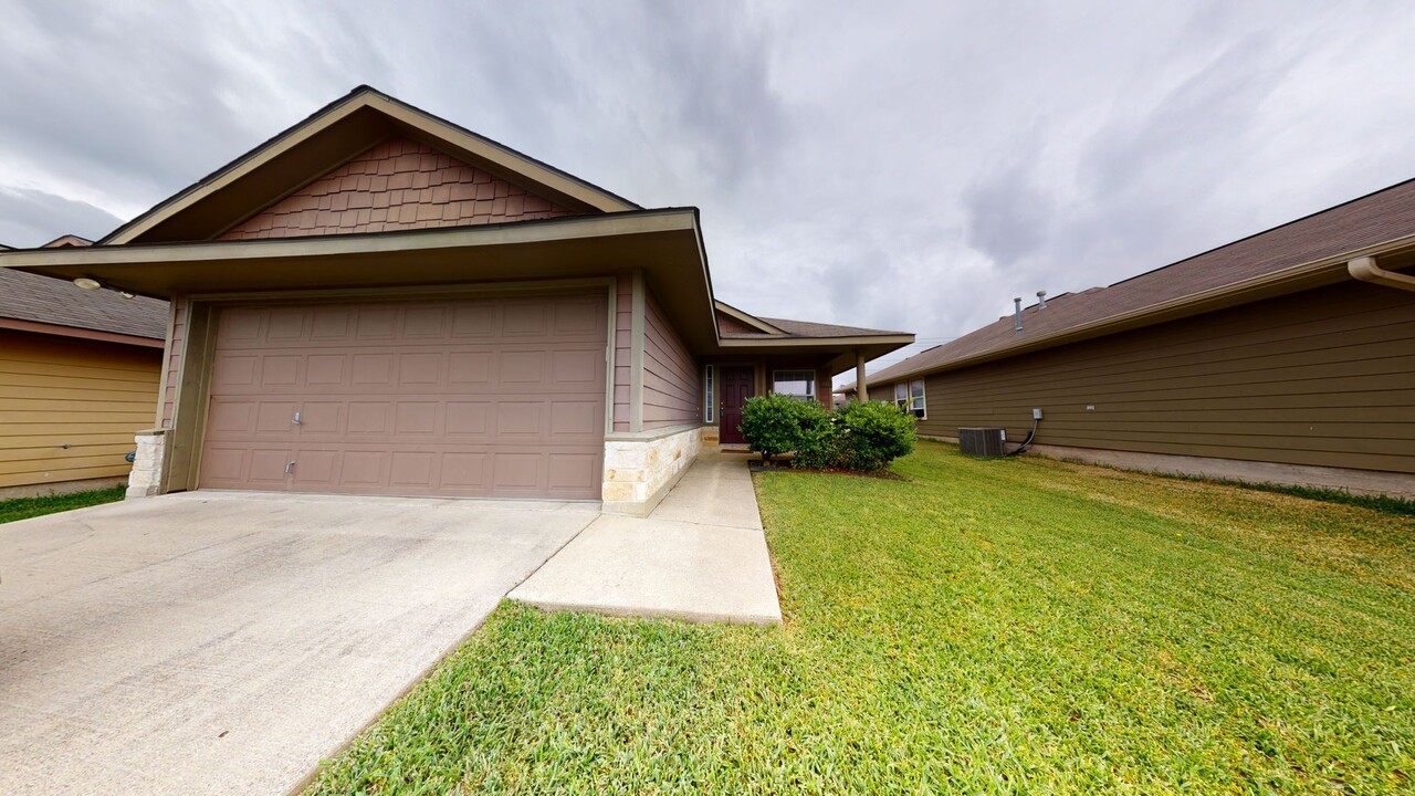 941 Crested Point Dr in College Station, TX - Building Photo