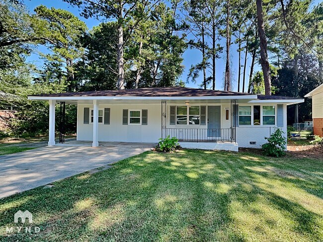 1371 Stoneham Ct
