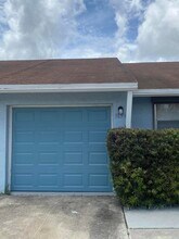 5653 Barnstead Cir in Greenacres, FL - Building Photo - Building Photo