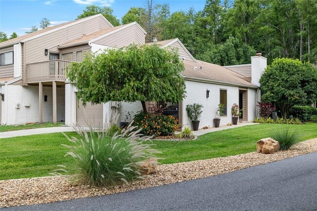property at 11520 Galleria Dr