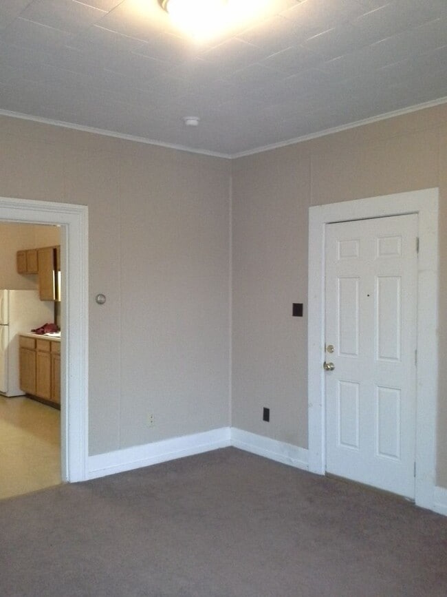 property at 223 E Park St