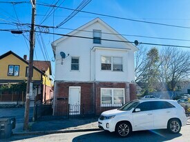 25 Fallon Ave, Unit 1 in Providence, RI - Building Photo