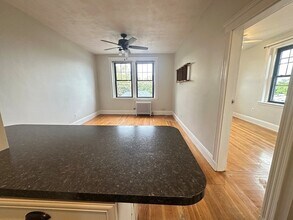 185 Chestnut Hill Ave, Unit 18 in Boston, MA - Building Photo - Building Photo
