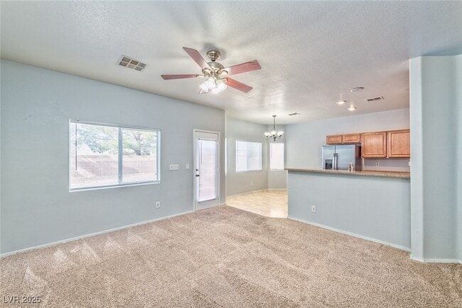 2410 Belt Buckley Dr in Henderson, NV - Building Photo - Building Photo