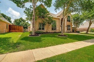 4536 St James Dr in Plano, TX - Building Photo