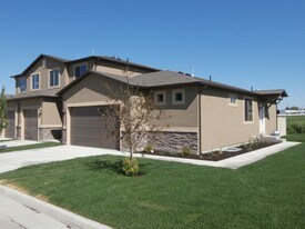 215 550 N in Richmond, UT - Building Photo