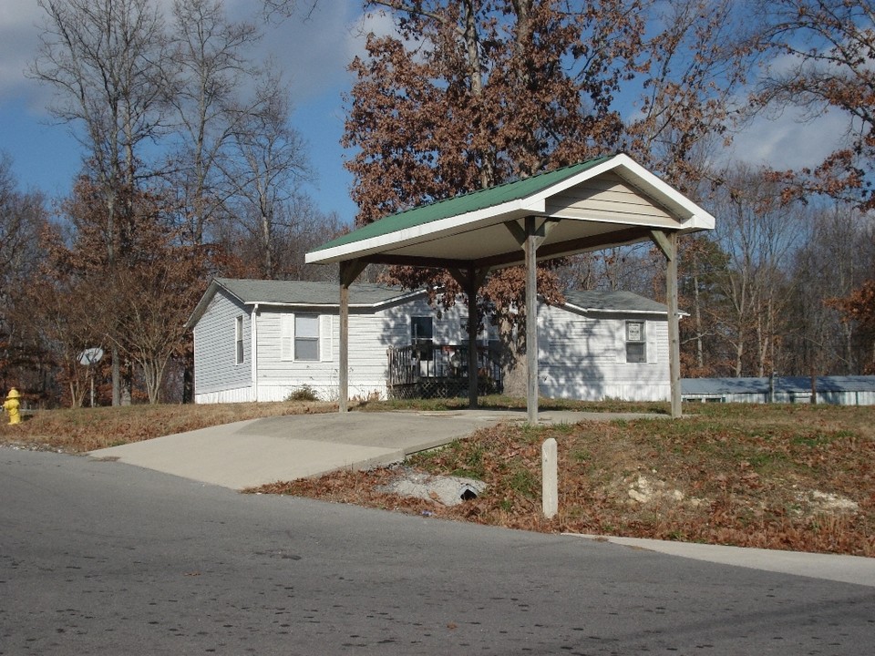 Shadow Ridge Mobile Home Community in Tunnel Hill, GA - Building Photo