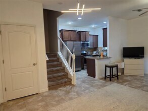 104 Kelly Thomas Way in Daytona Beach, FL - Building Photo - Building Photo