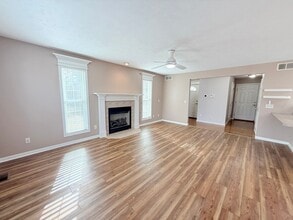 1220 Onyx Ln in Normal, IL - Building Photo - Building Photo