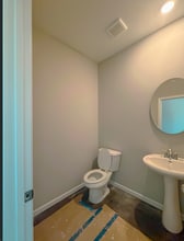 354 Gray St in Opelika, AL - Foto de edificio - Building Photo