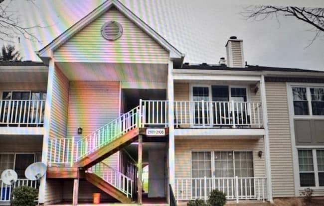 property at 2106 Doolittle Dr