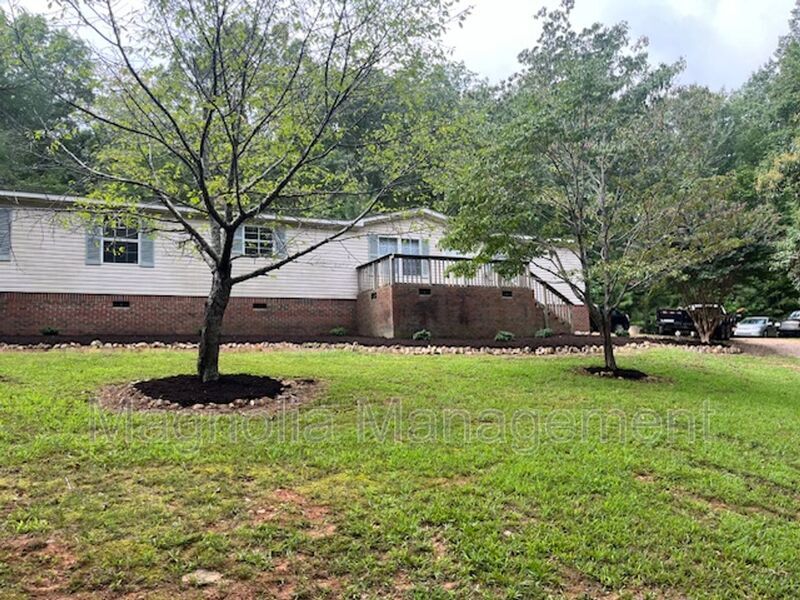 7101 Mountain Rd in Oxford, NC - Building Photo