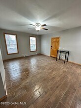 227 Clinton Ave-Unit -1 in Albany, NY - Building Photo - Building Photo