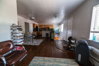 1521 Clermont Street in Denver, CO - Foto de edificio - Building Photo
