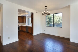 8711 Falmouth Ave in Los Angeles, CA - Building Photo - Building Photo
