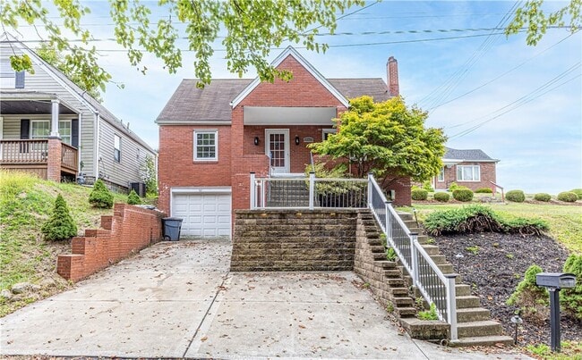 property at 552 Stephens St