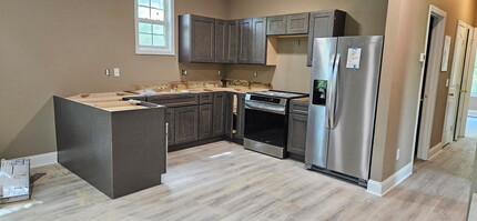 2495 Donald Lee Hollowell Pky NW in Atlanta, GA - Building Photo - Building Photo