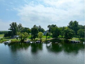 2102 120th Ave, Unit 2102 120th Ave Unit 5 in Dresser, WI - Building Photo - Building Photo