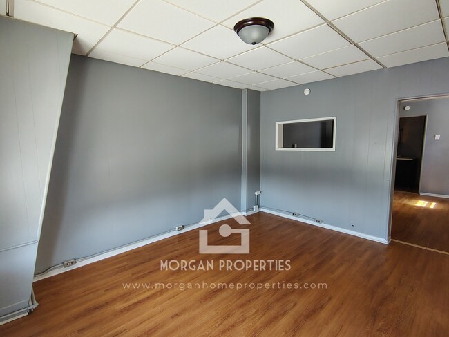317 N Harrison St in Alexandria, IN - Building Photo - Building Photo