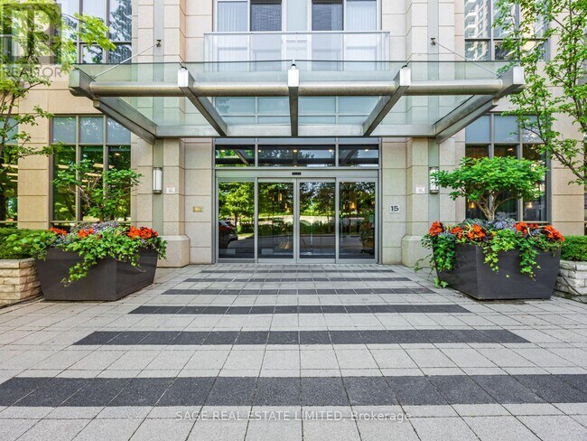 15 Viking Ln in Toronto, ON - Building Photo - Building Photo