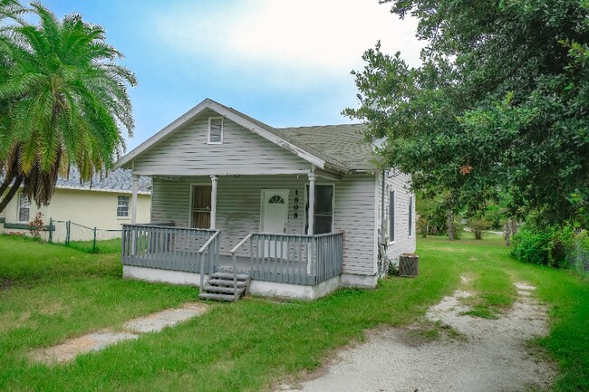 property at 1808 17th St E