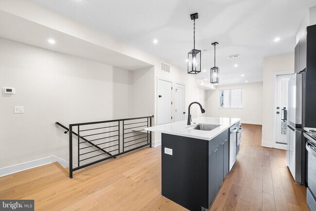 315 W Berks St in Philadelphia, PA - Building Photo - Building Photo