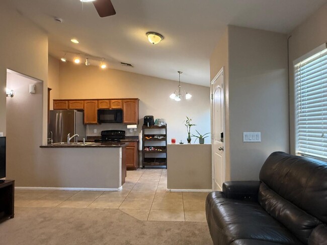 4533 S 236th Dr in Buckeye, AZ - Building Photo - Building Photo