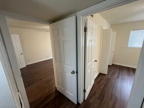 4121 Avondale Ave in Dallas, TX - Foto de edificio - Building Photo