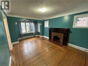 77 Ottawa St S in Hamilton, ON - Building Photo - Building Photo