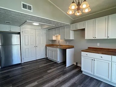 122 Norwich Dr in Rochester, NY - Building Photo - Building Photo