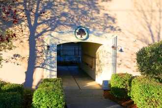 Sebastapol Garden Apartments in Sebastopol, CA - Building Photo - Building Photo