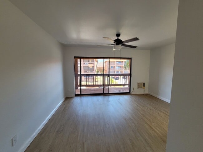 3740 Lower Honoapiilani Rd in Lahaina, HI - Building Photo - Building Photo