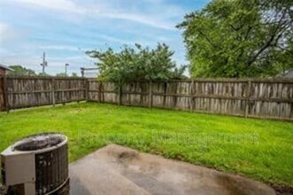 44 Locust St in Farmington, AR - Building Photo - Building Photo
