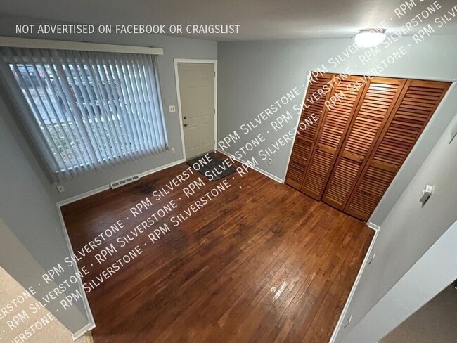 248 E Drahner Rd in Oxford, MI - Building Photo - Building Photo