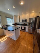 939 Wayne Ave in Deerfield, IL - Building Photo - Building Photo
