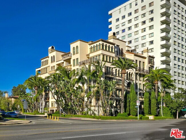property at 10795 Wilshire Blvd